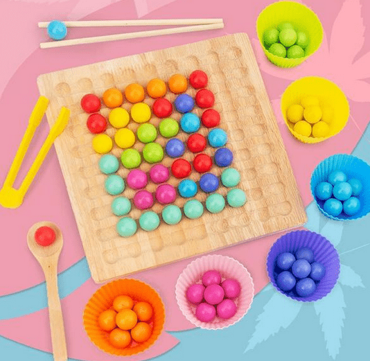 BeadBuilder - Montessori bead set for creative development & fine motor skills