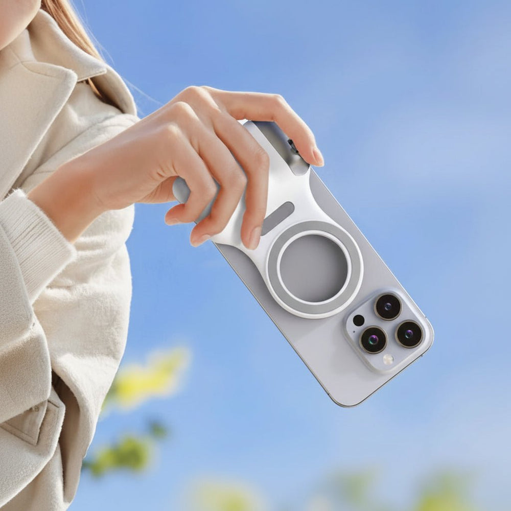SNAPGRIP – Magnetic Selfie Grip with Light & Stabilization